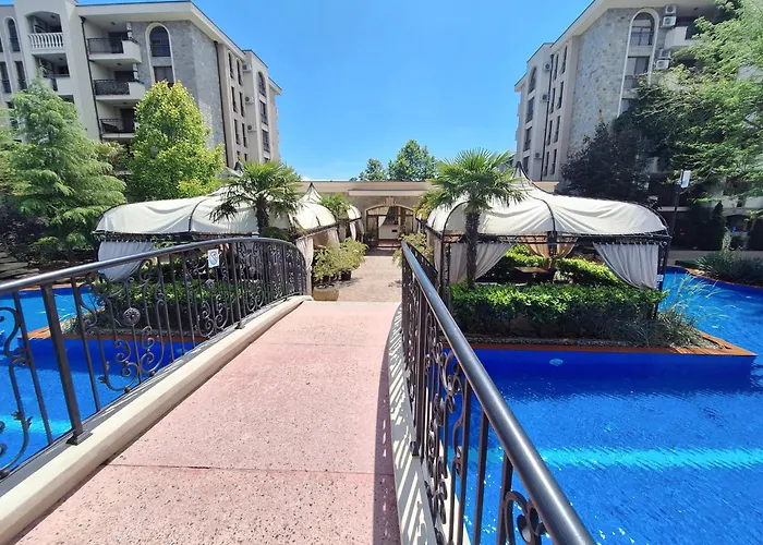 Апартамент Brandnew 3 With Poolview In Cascadas Слънчев бряг